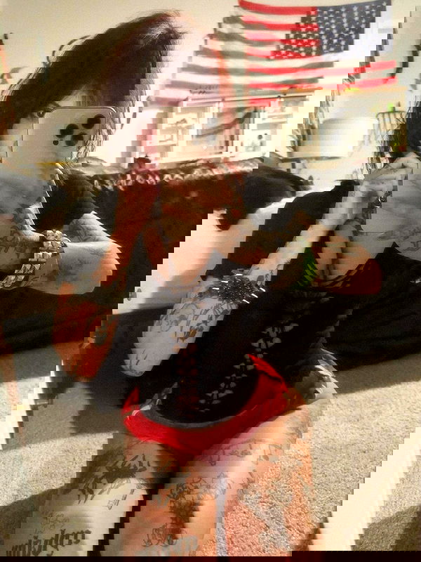 zommmbri zommmbri archive image