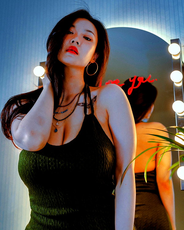 norajoy_official instagram image archive image