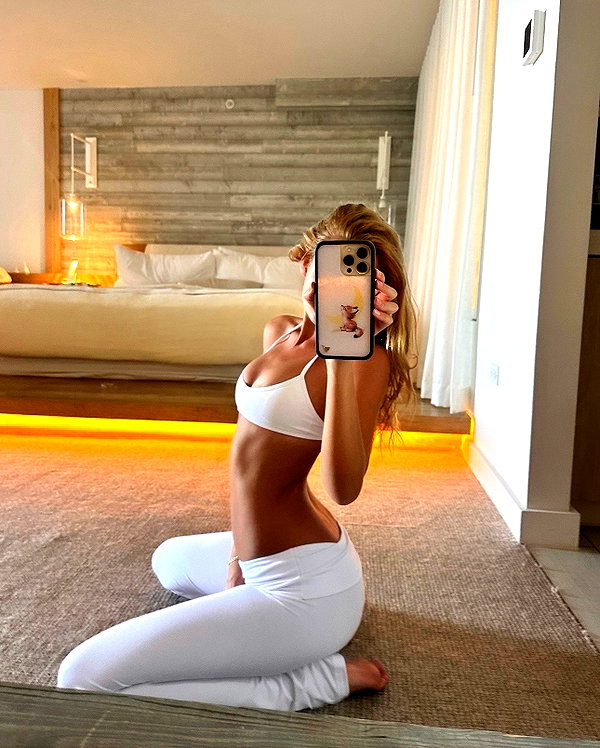 elizabethcampbelljones instagram image archive image