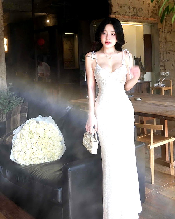 lyhythuedoxinh instagram image archive image