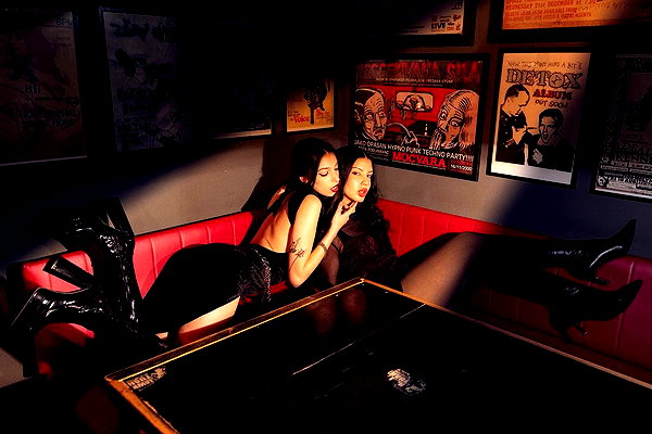 najavamp instagram image archive image