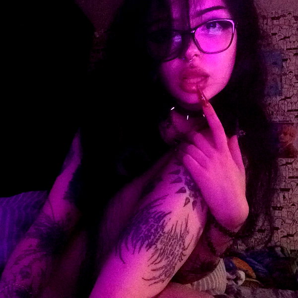 _dead__cherry_ instagram image archive image