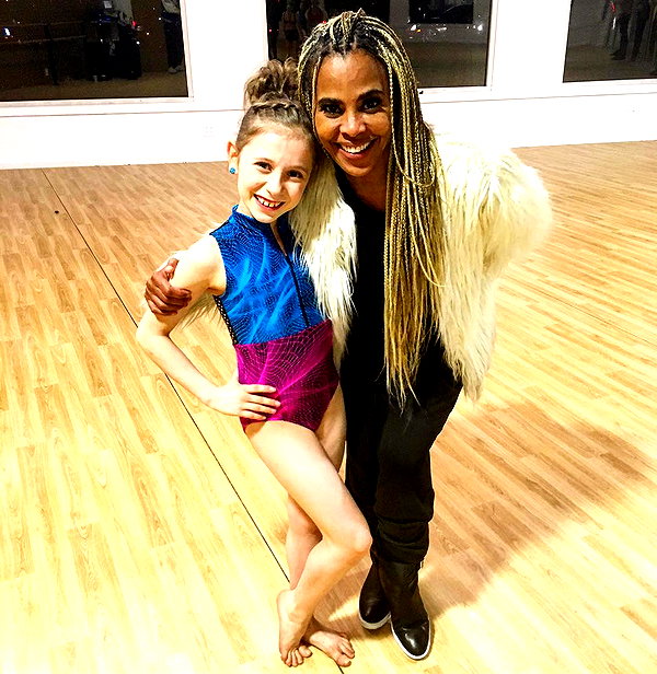 ellianawalmsley instagram image archive image