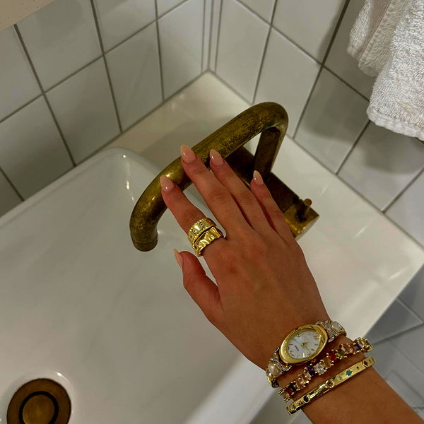 ellachristo instagram image archive image