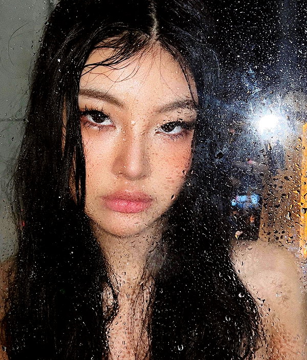 ll.lu1s instagram image archive image