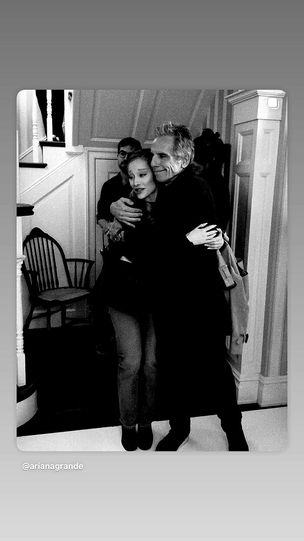 arianagrande instagram image archive image