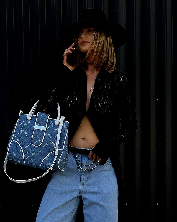 flawlessa instagram image archive image