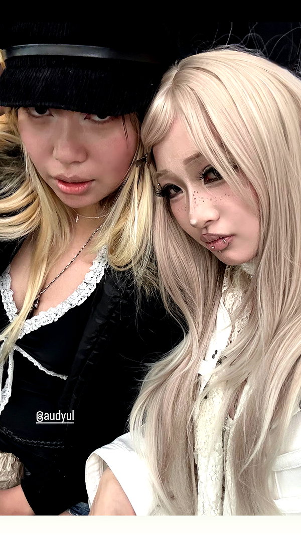 angelwithashotgunxx archive image