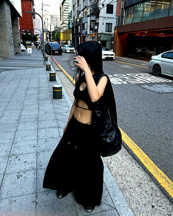 a.tinn___ instagram image archive image