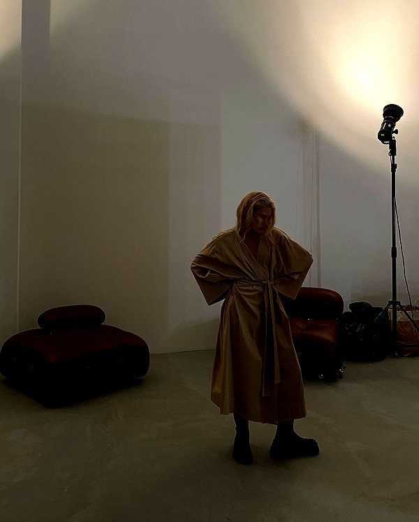 veroni22ka instagram image archive image