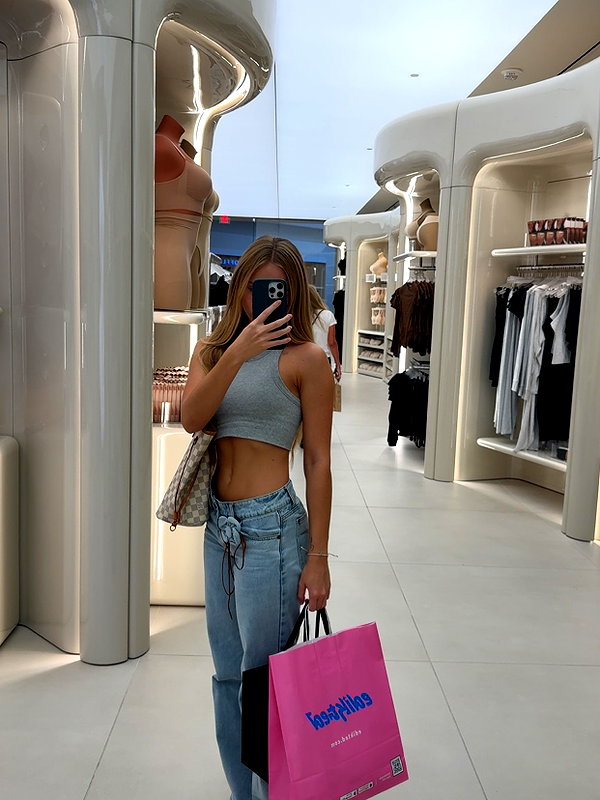 kyla.doddsss instagram image archive image