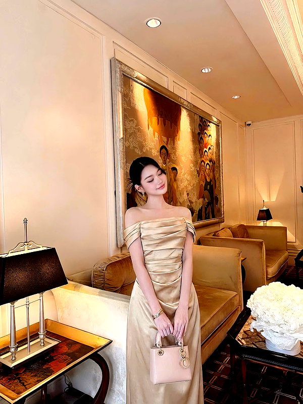 lyhythuedoxinh instagram image archive image