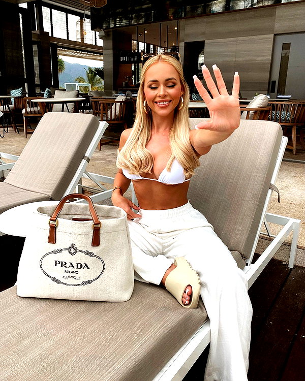 allieauton instagram image archive image