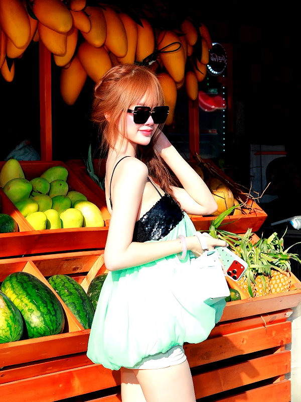 lyhythuedoxinh instagram image archive image