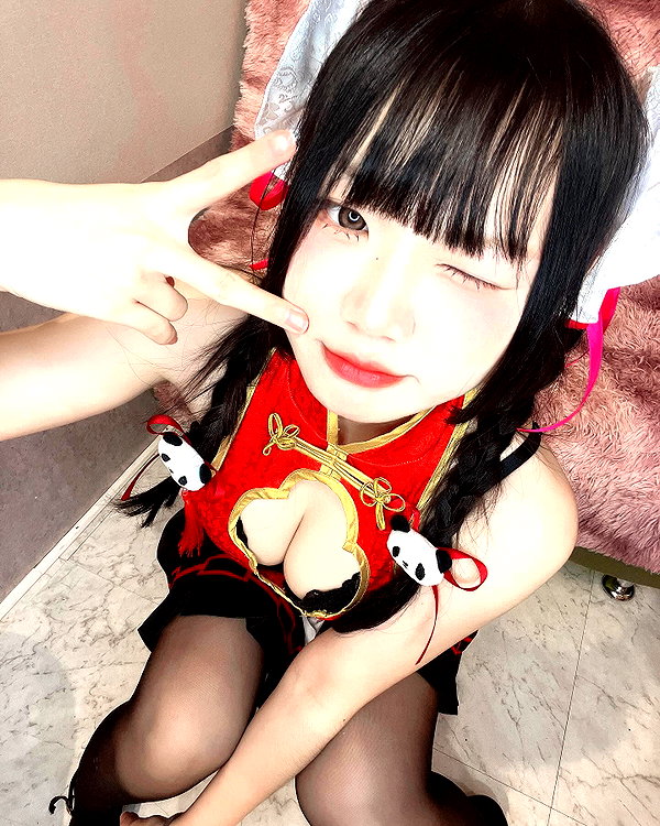 150_aiko instagram image archive image