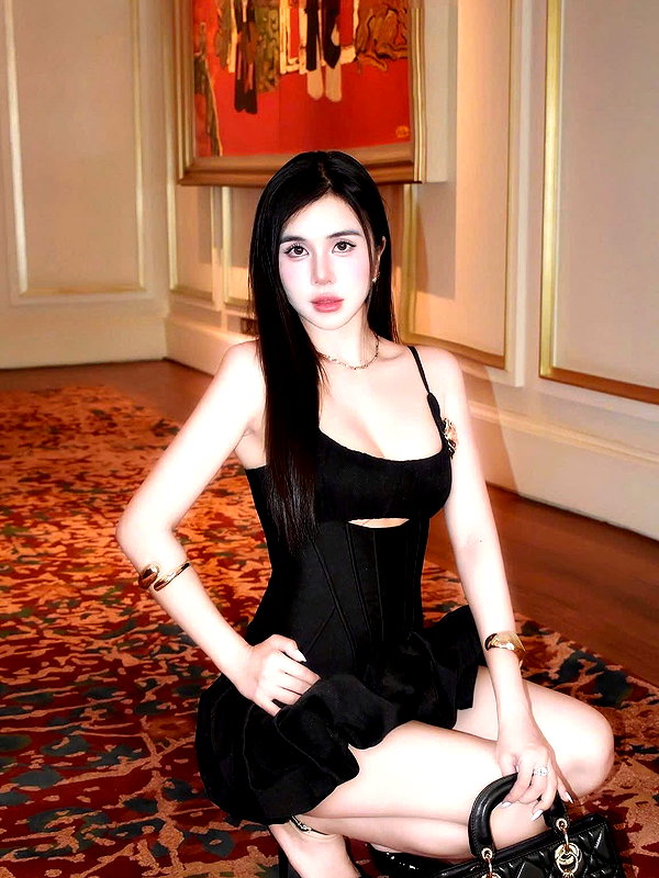 lyhythuedoxinh instagram image archive image