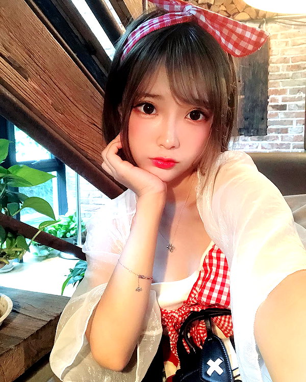 erokochiba instagram image archive image