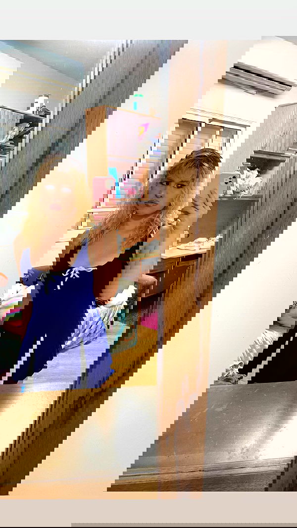 ormosheee ormosheee archive image