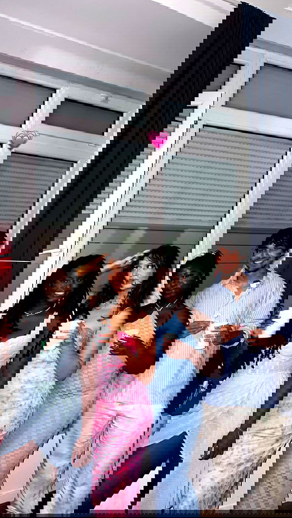 manjolamuriqi manjolamuriqi archive image