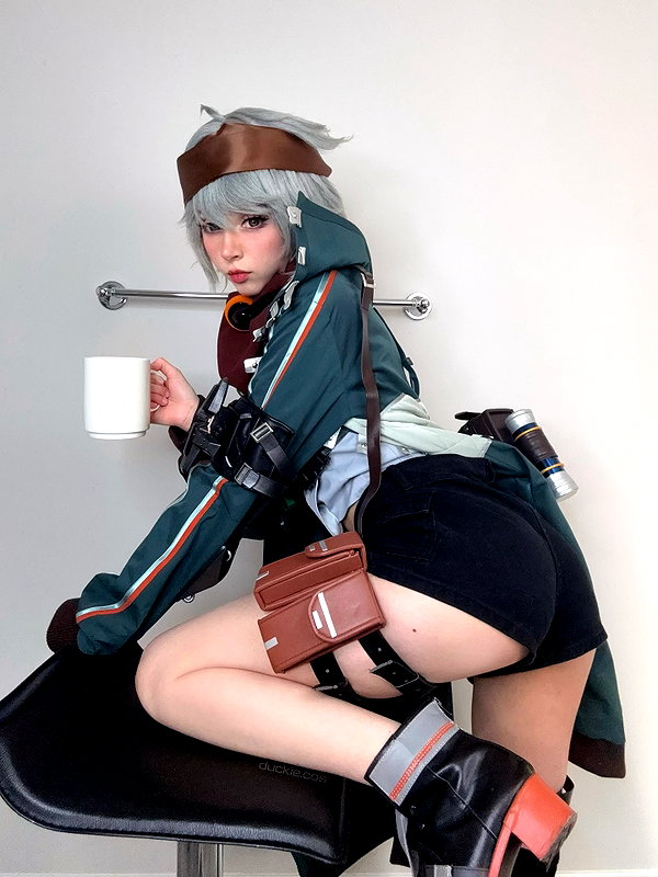 duckie.cos instagram image archive image