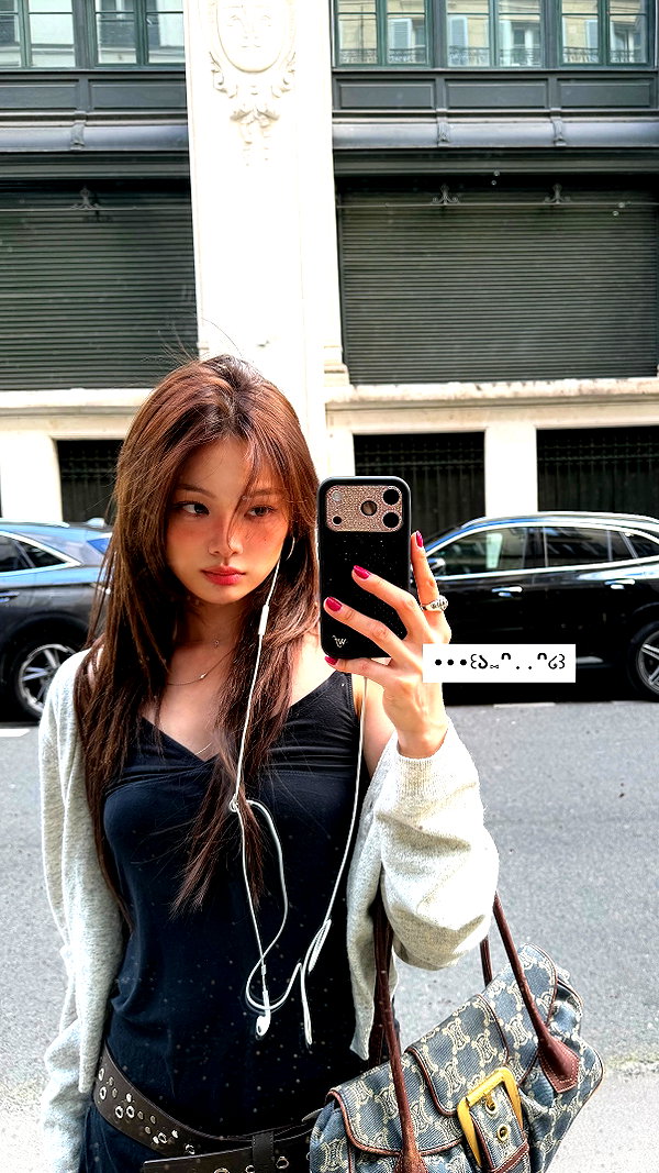 Archived image from @rimjunhee on Instagram