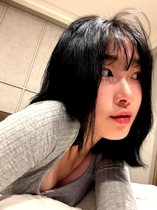 its.yeonimom instagram image archive image