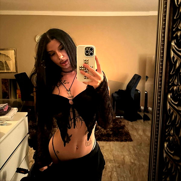 shawtysuzi instagram image archive image