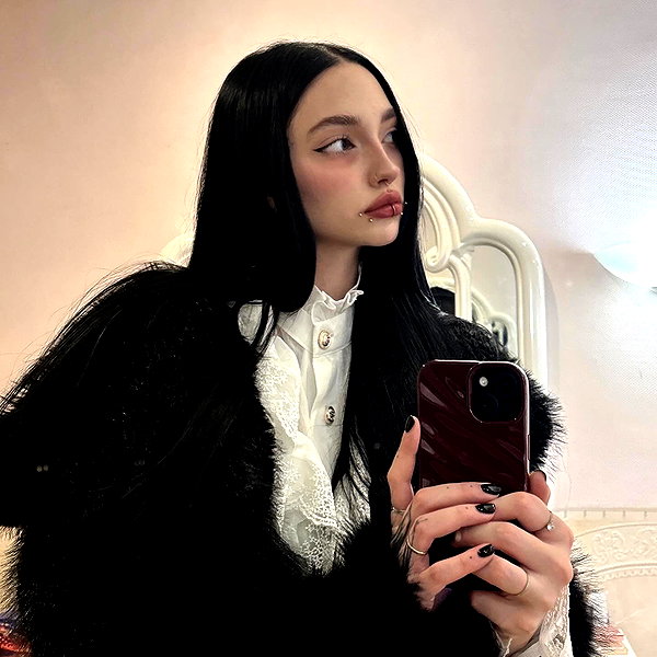 kriskaik instagram image archive image