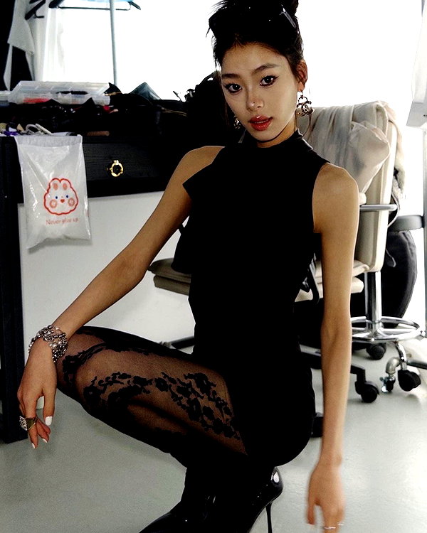 fair_mua instagram image archive image