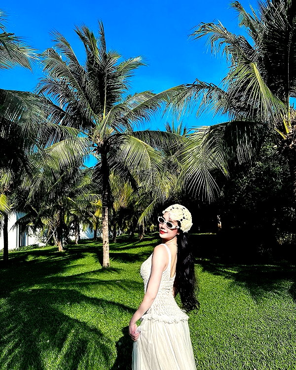 lyhythuedoxinh instagram image archive image