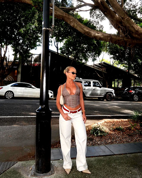 allieauton instagram image archive image