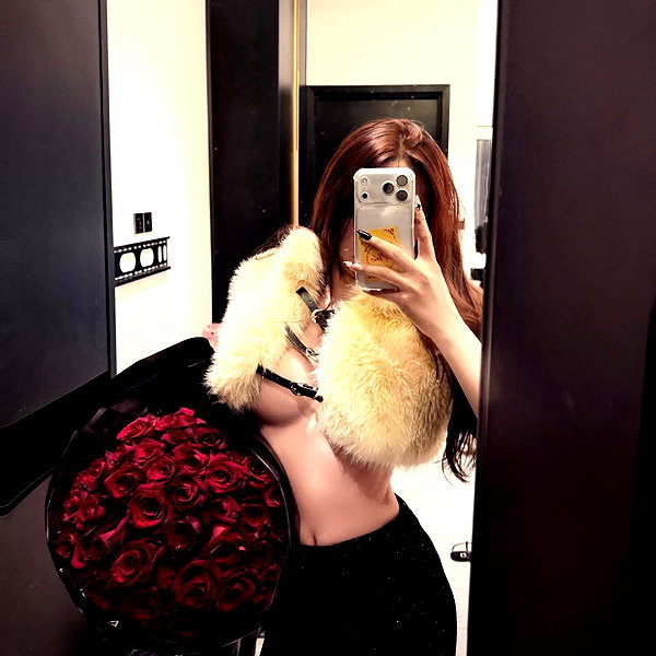 lyhythuedoxinh instagram image archive image