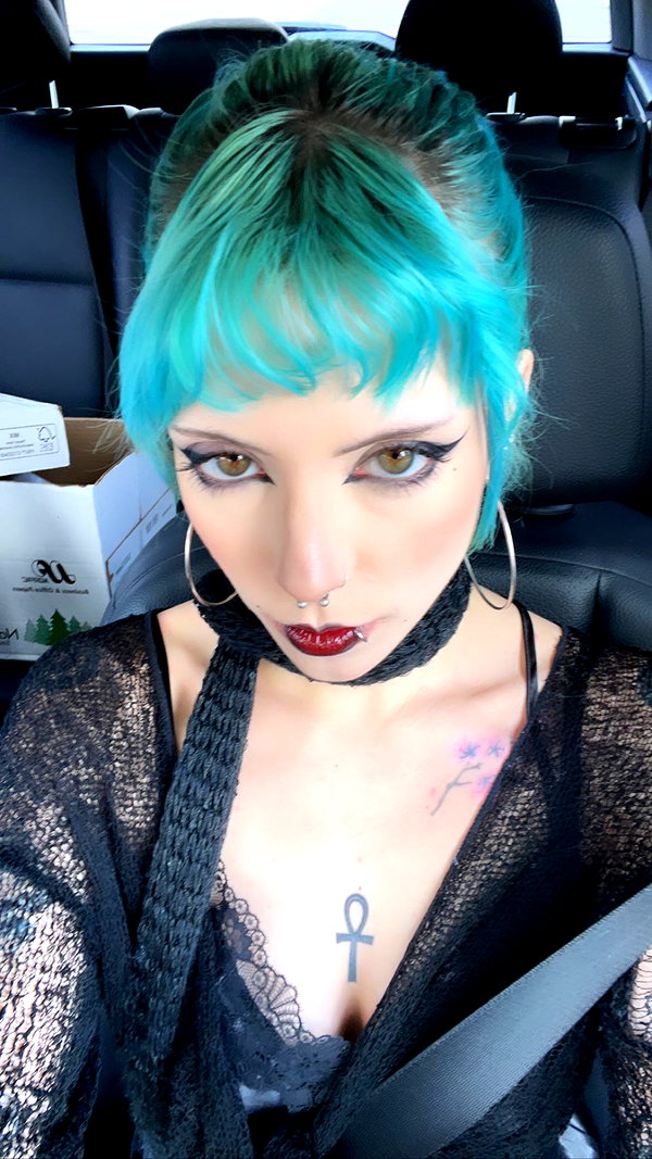 haileylayfield instagram image archive image