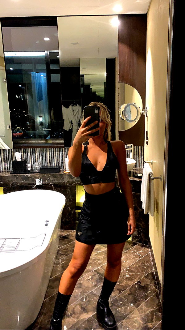 Archived image from @refaella_twina on Instagram
