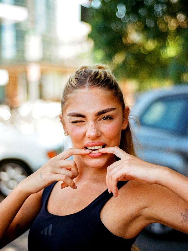 maya.keyy instagram image archive image