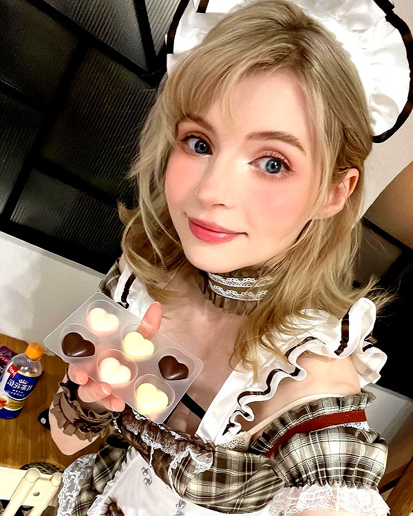 peachmilky_ instagram image archive image