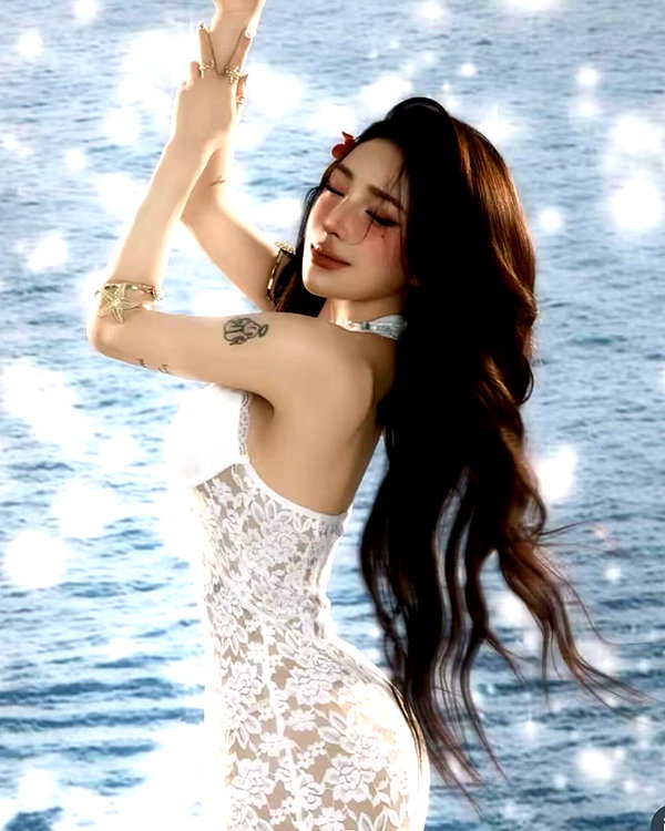 lyhythuedoxinh instagram image archive image