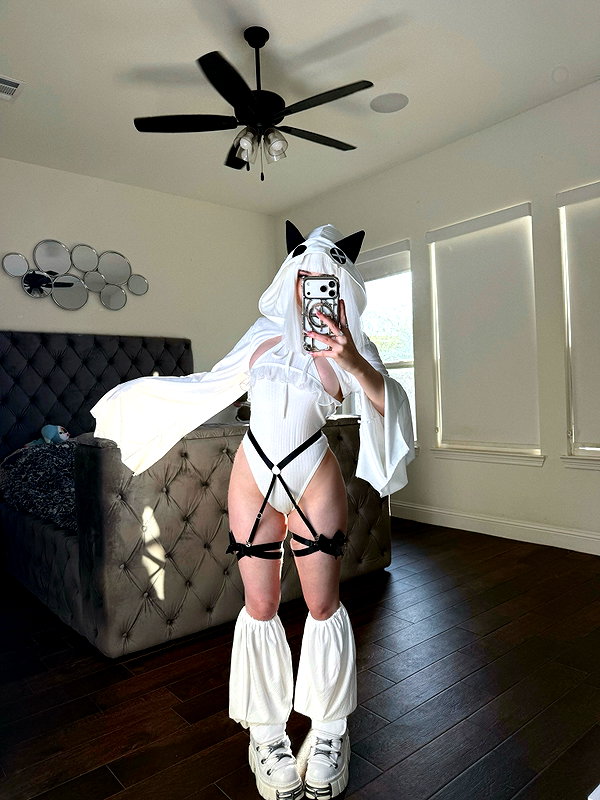 sugoimeg instagram image archive image