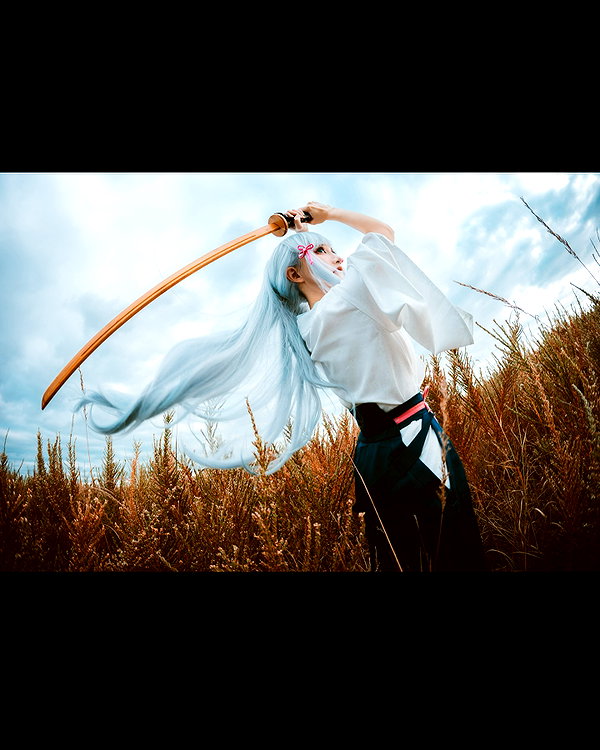 miee_cos instagram image archive image