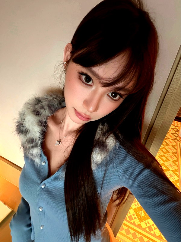 Archived image from @phuongthao.1109 on Instagram