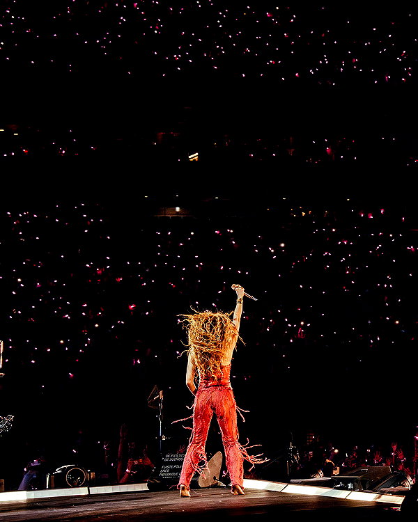 shakira instagram image archive image