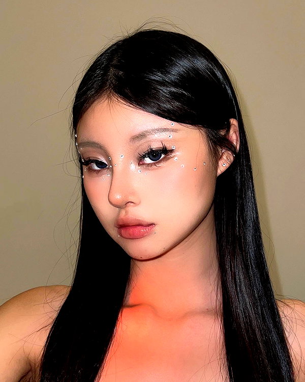 ll.lu1s instagram image archive image