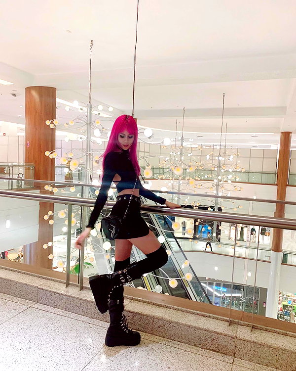 jadelaverne instagram image archive image