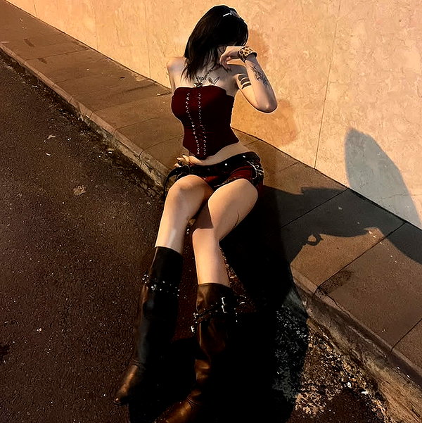 lyhythuedoxinh instagram image archive image