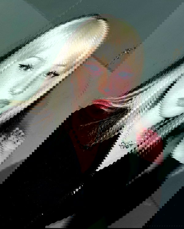 naia_gg naia_gg archive image