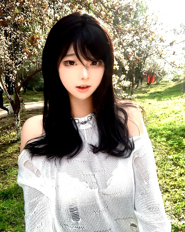 yingyinng_ instagram image archive image