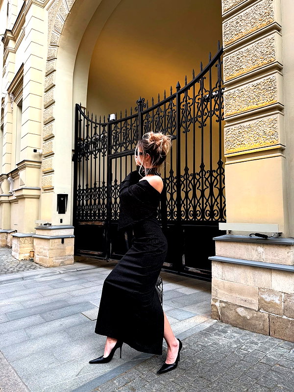kkwwwv instagram image archive image