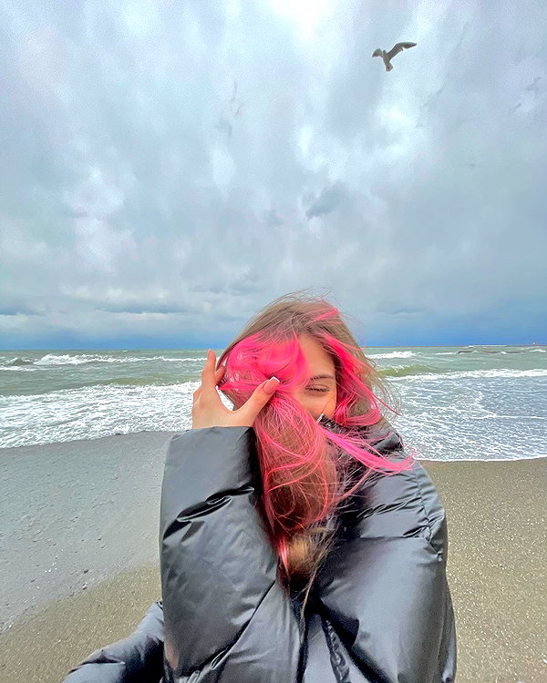 anna.utka22 instagram image archive image