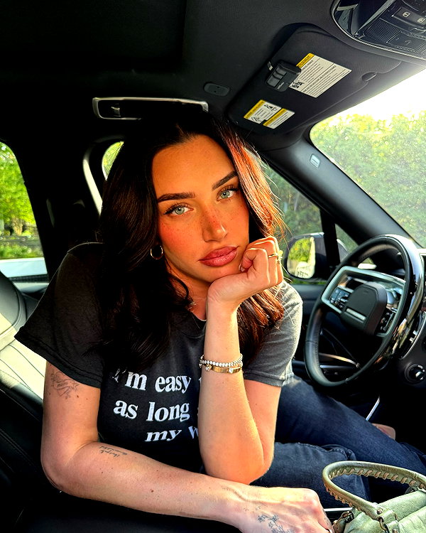 staskaranikolaou instagram image archive image