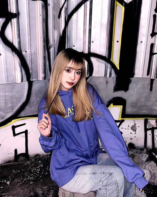ku._03 instagram image archive image